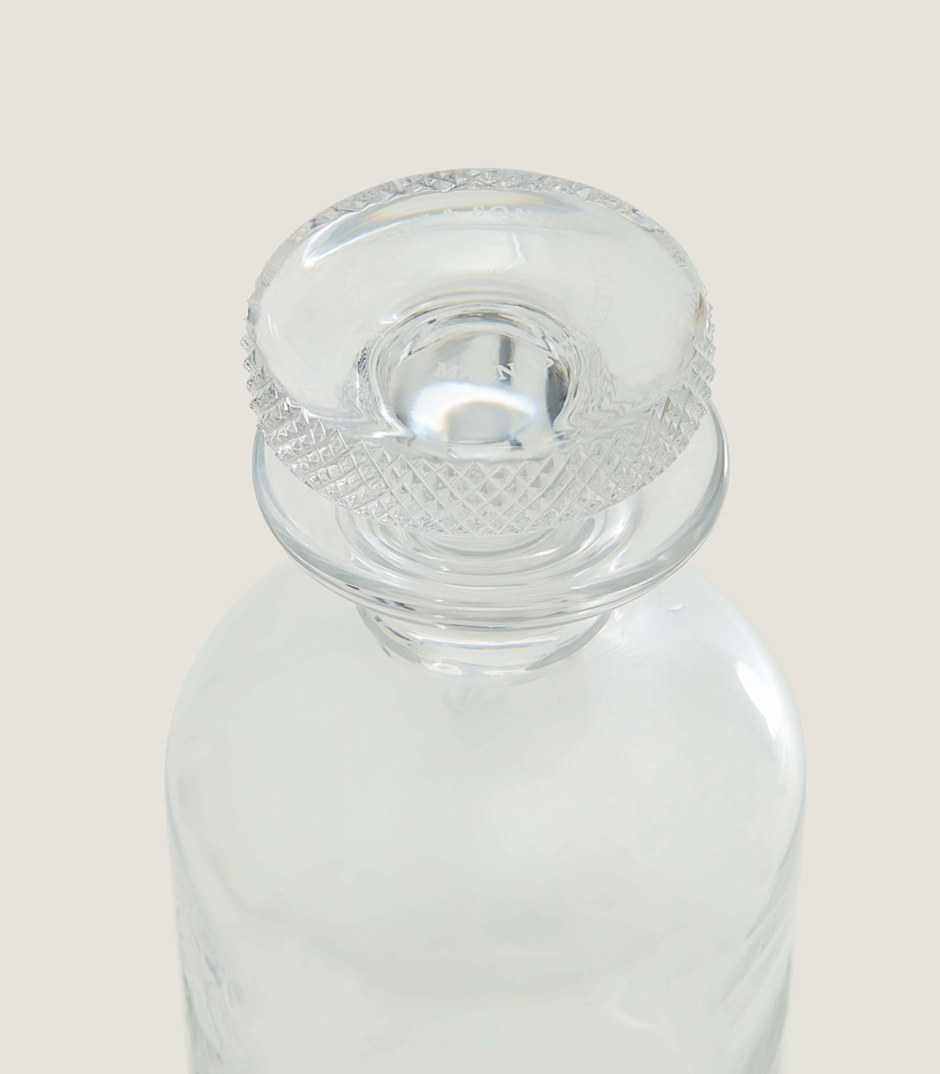 Copper Wheel Engraved Macnab Challenge Crystal Decanter - Image 4