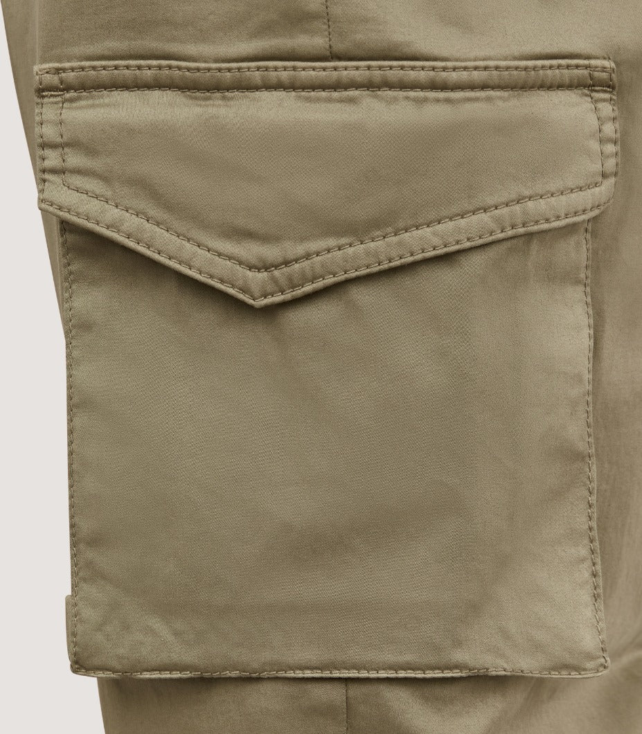 Men's Cargo Trouser in Sage Green - Image 7