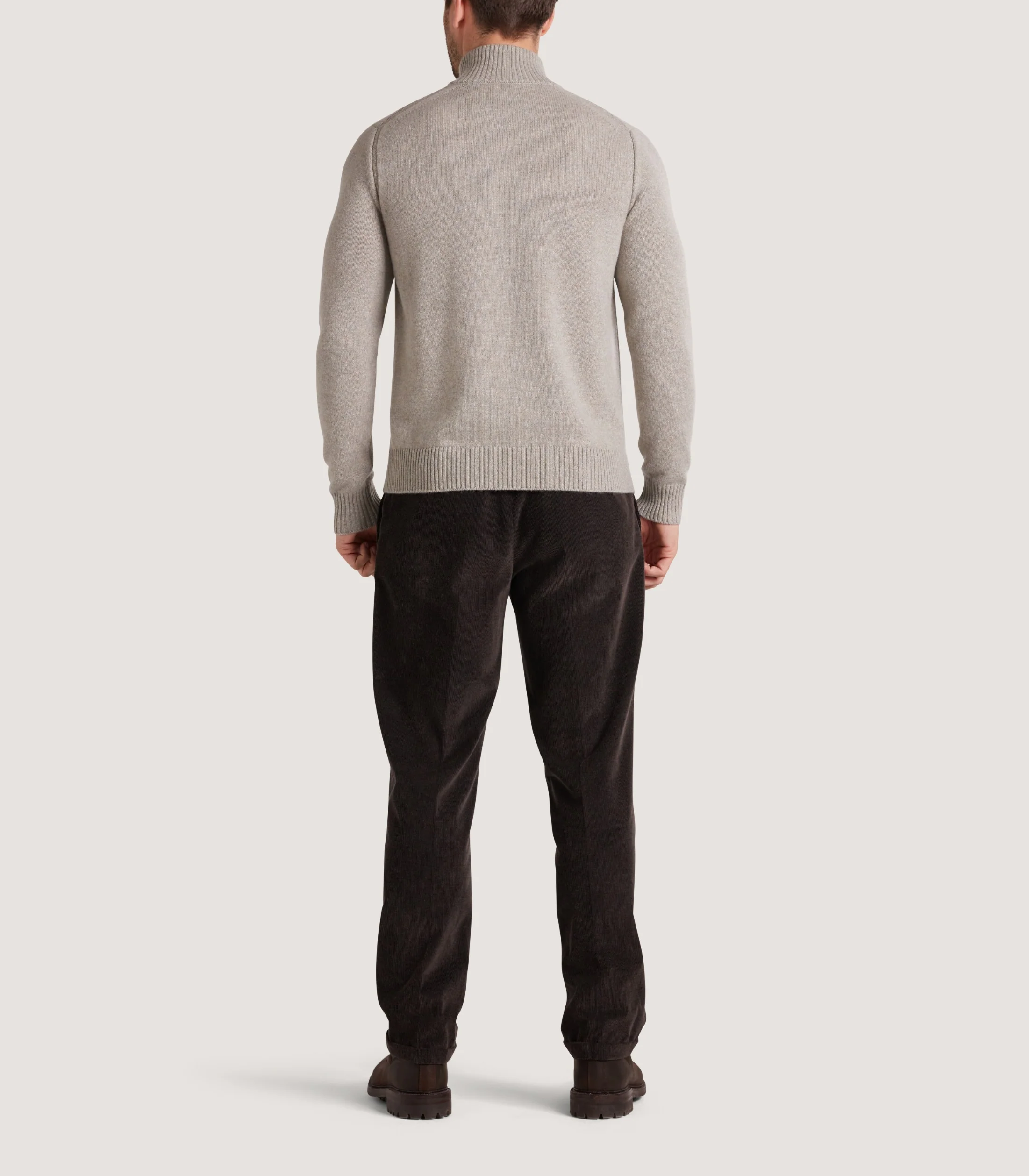 Men's Cashmere Quarter Zip Sweater in Pigeon - Image 4