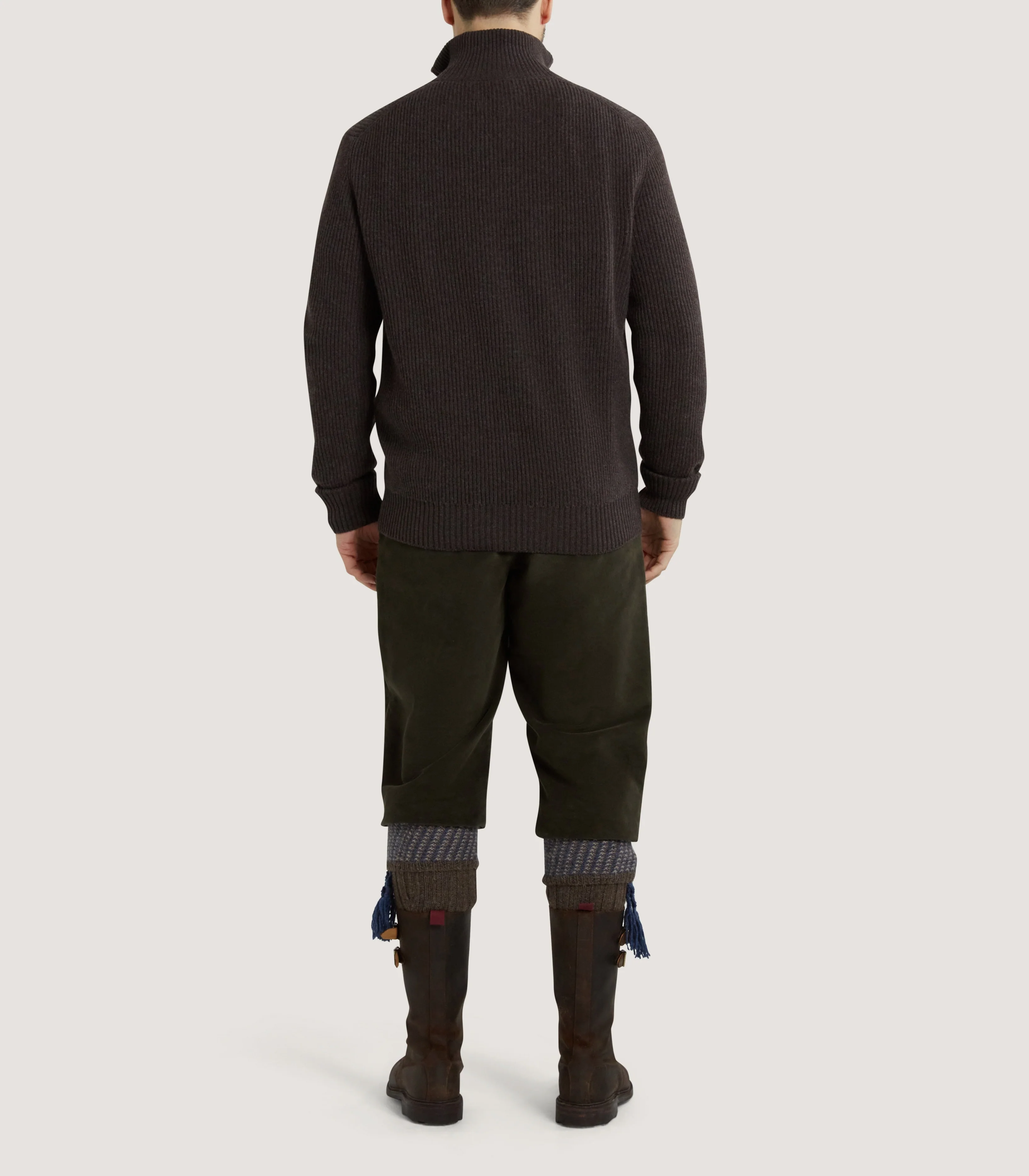 Men's Clifford Wool Cashmere Ribbed Quarter Zip Sweater in Peppercorn - Image 4
