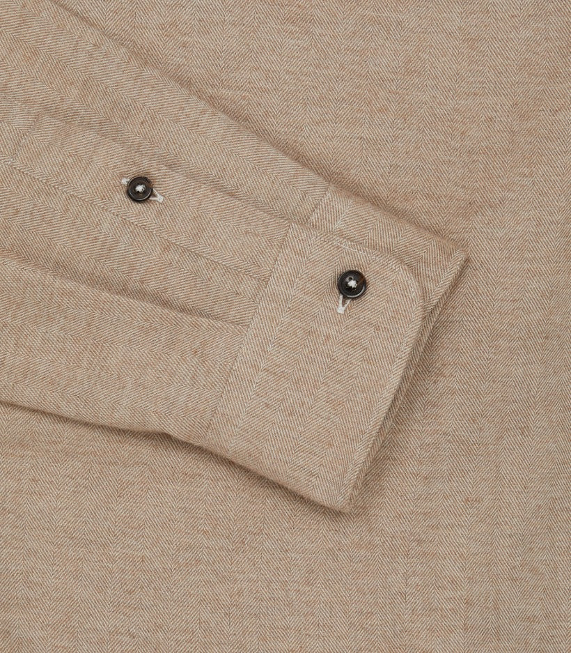 Men's Herringbone Flannel Shirt in Pale Camel - Image 5
