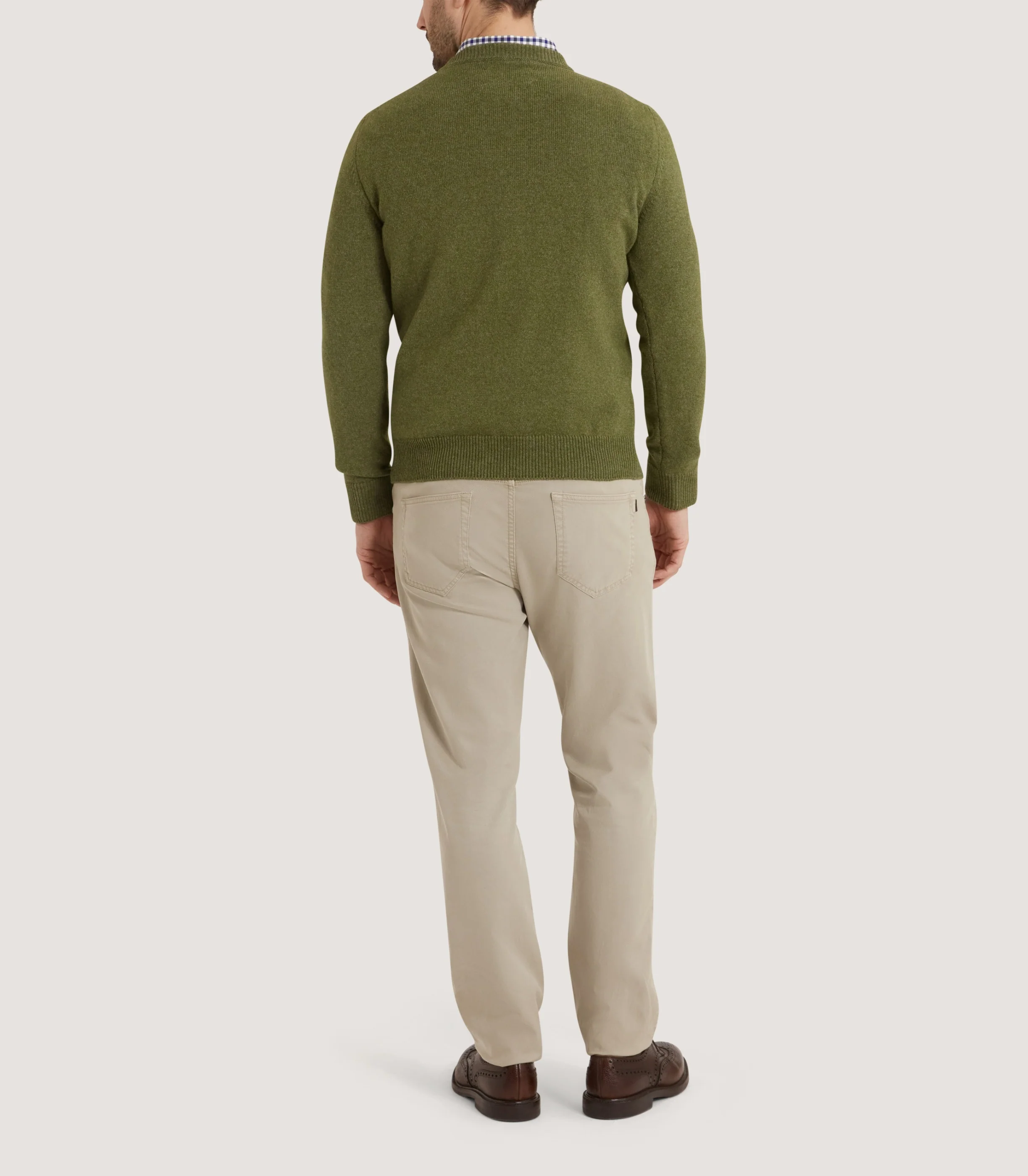 Men's Latimer Jumper in Moss - Image 4