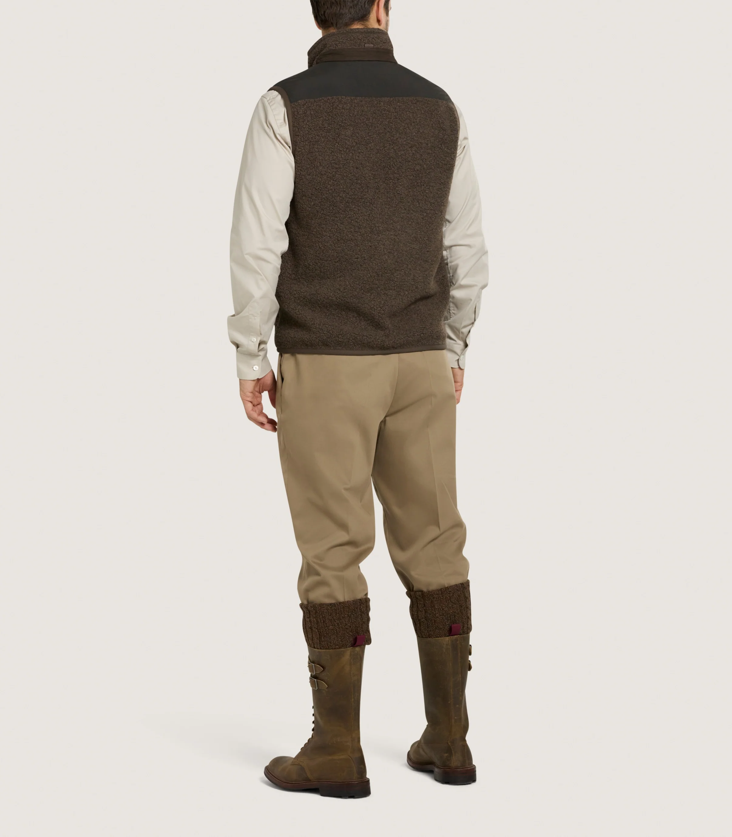 Men's Cashmere Mix Purdey Fleece Gilet In Walnut - Image 4