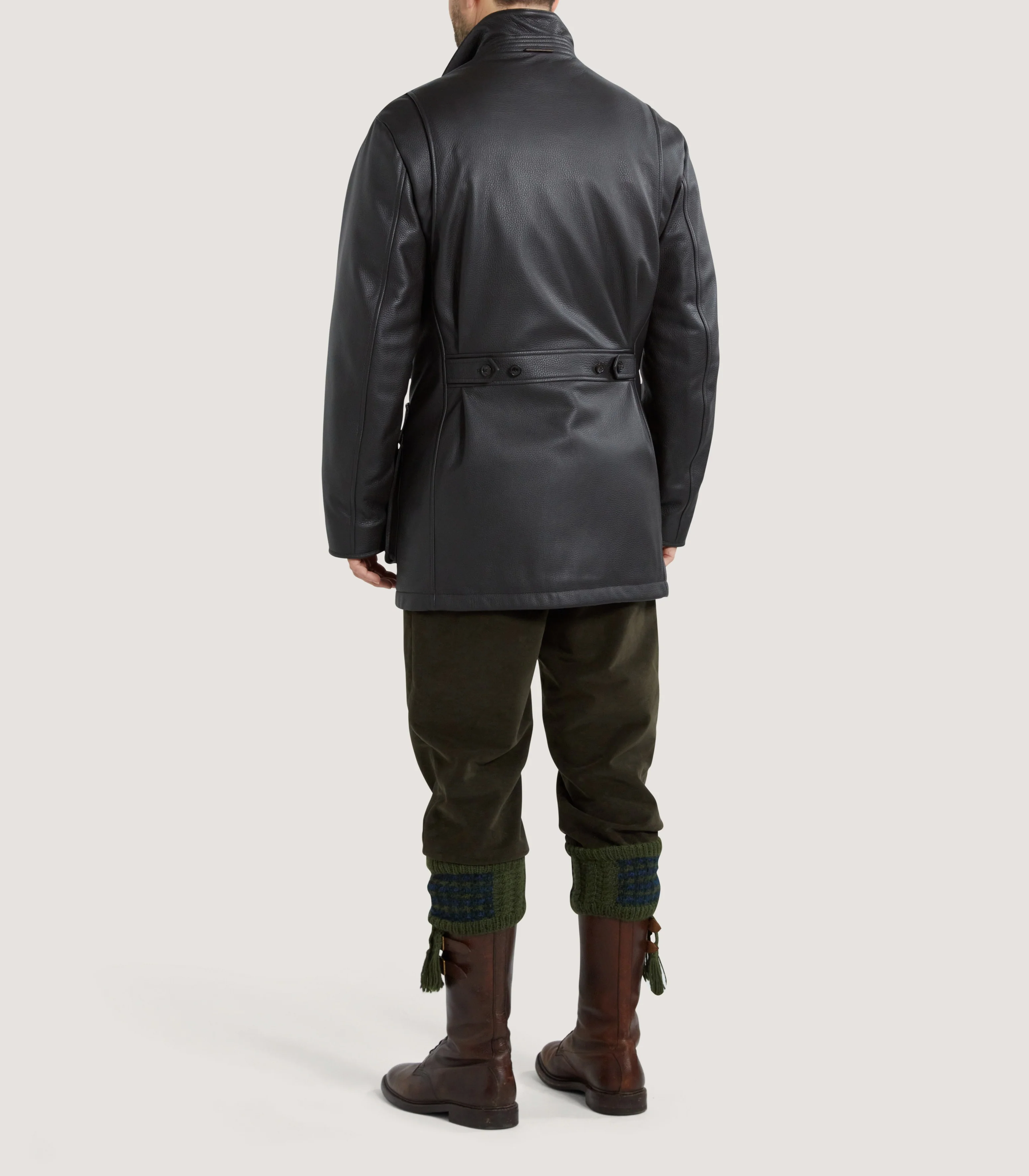 Men's Raglan Deerskin Field Coat in Dark Brown - Image 4