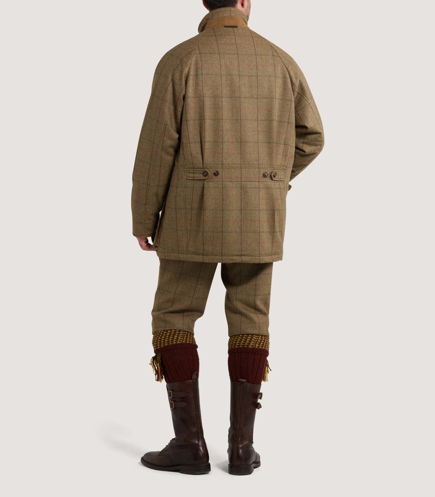 Men's Tweed Raglan Field Coat in Morar - Image 4