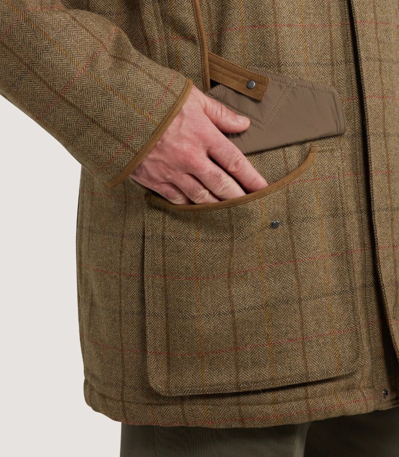 Men's Tweed Raglan Field Coat in Morar - Image 6
