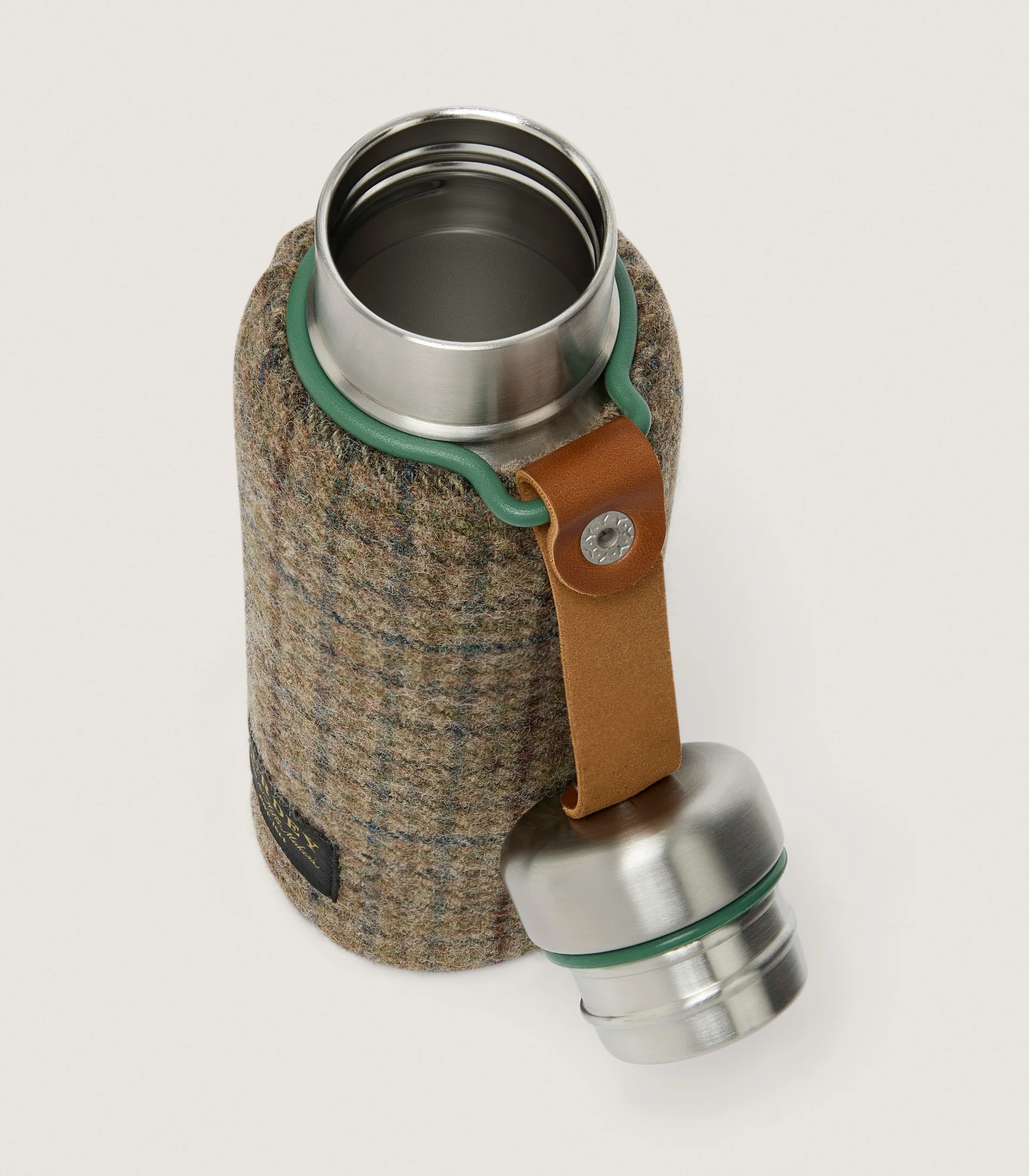 Tweed Insulated Flask in Maree - Image 3