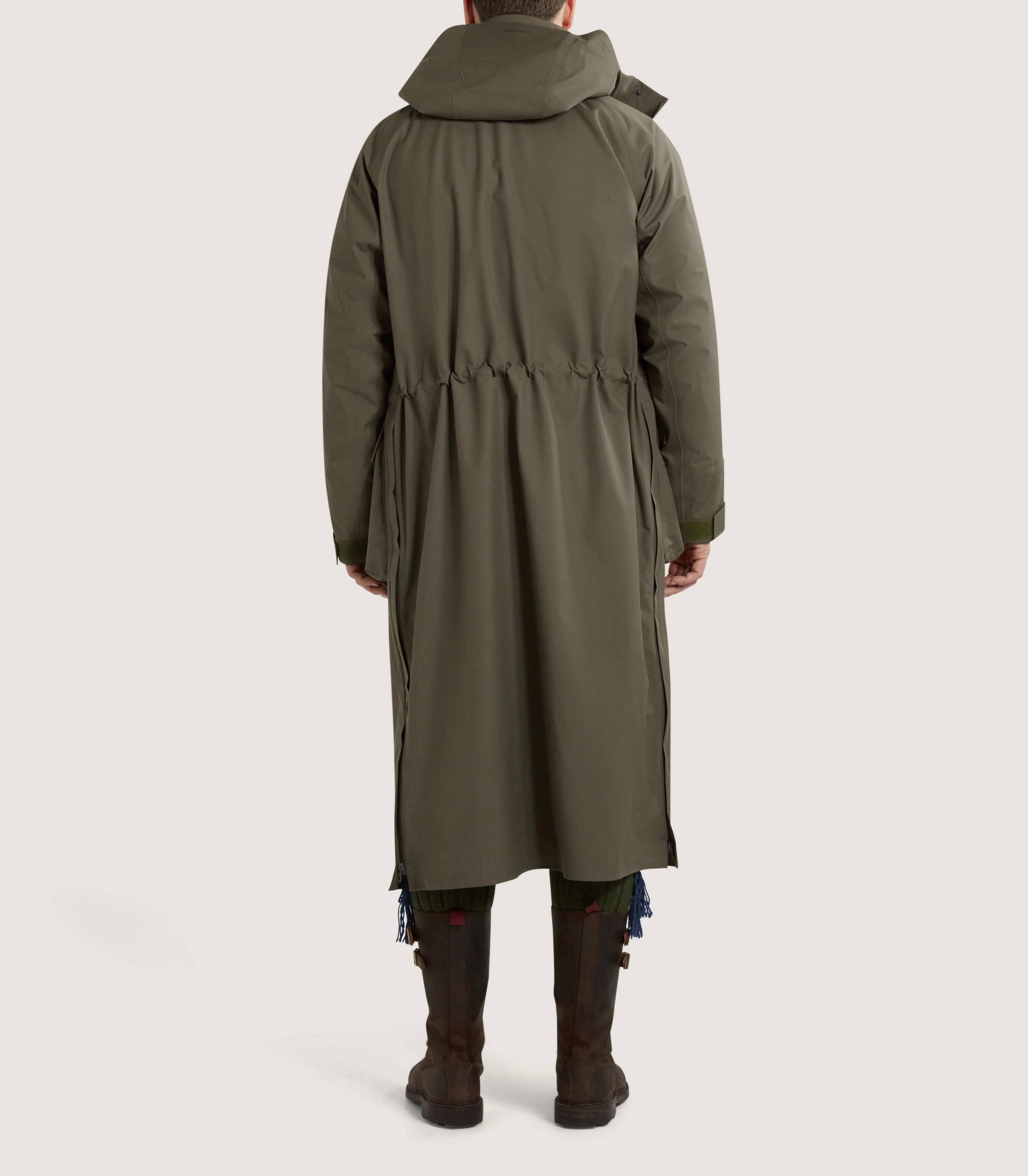 Technical Vatersay Sporting Cape II in Drab - Image 5