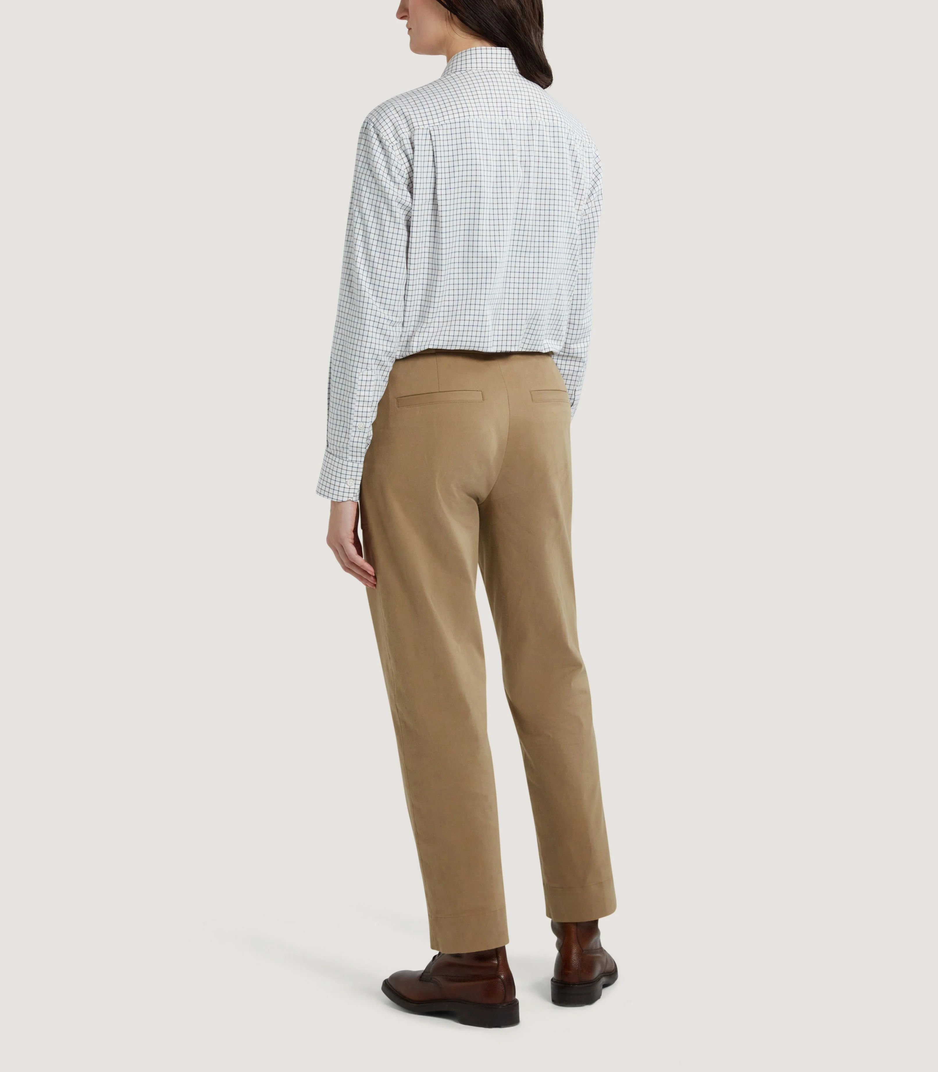 Women's Cotton Patch Pocket Trousers in Jute - Image 4