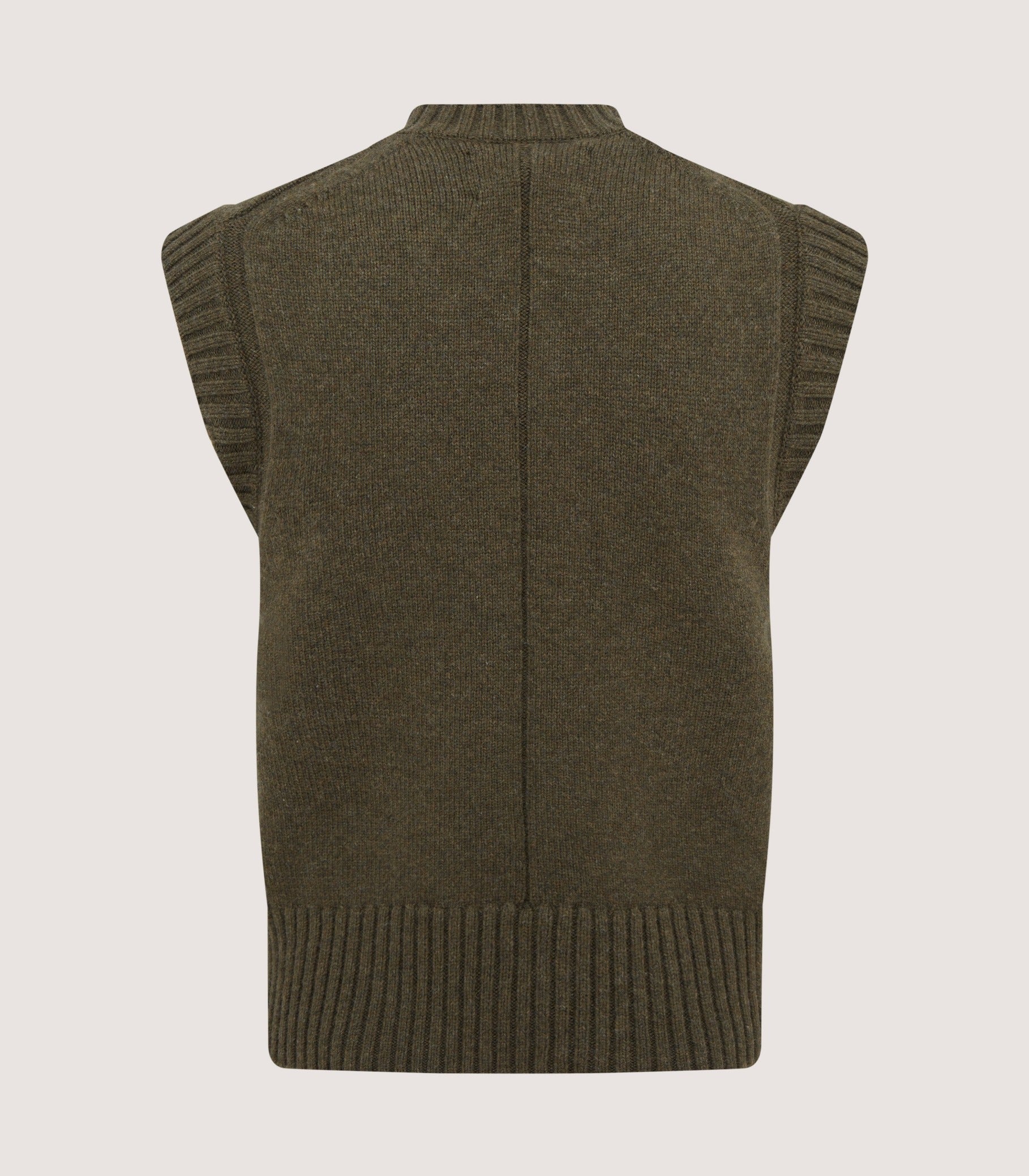 Women's Islay British Outdoor Vest in Loden - Image 3