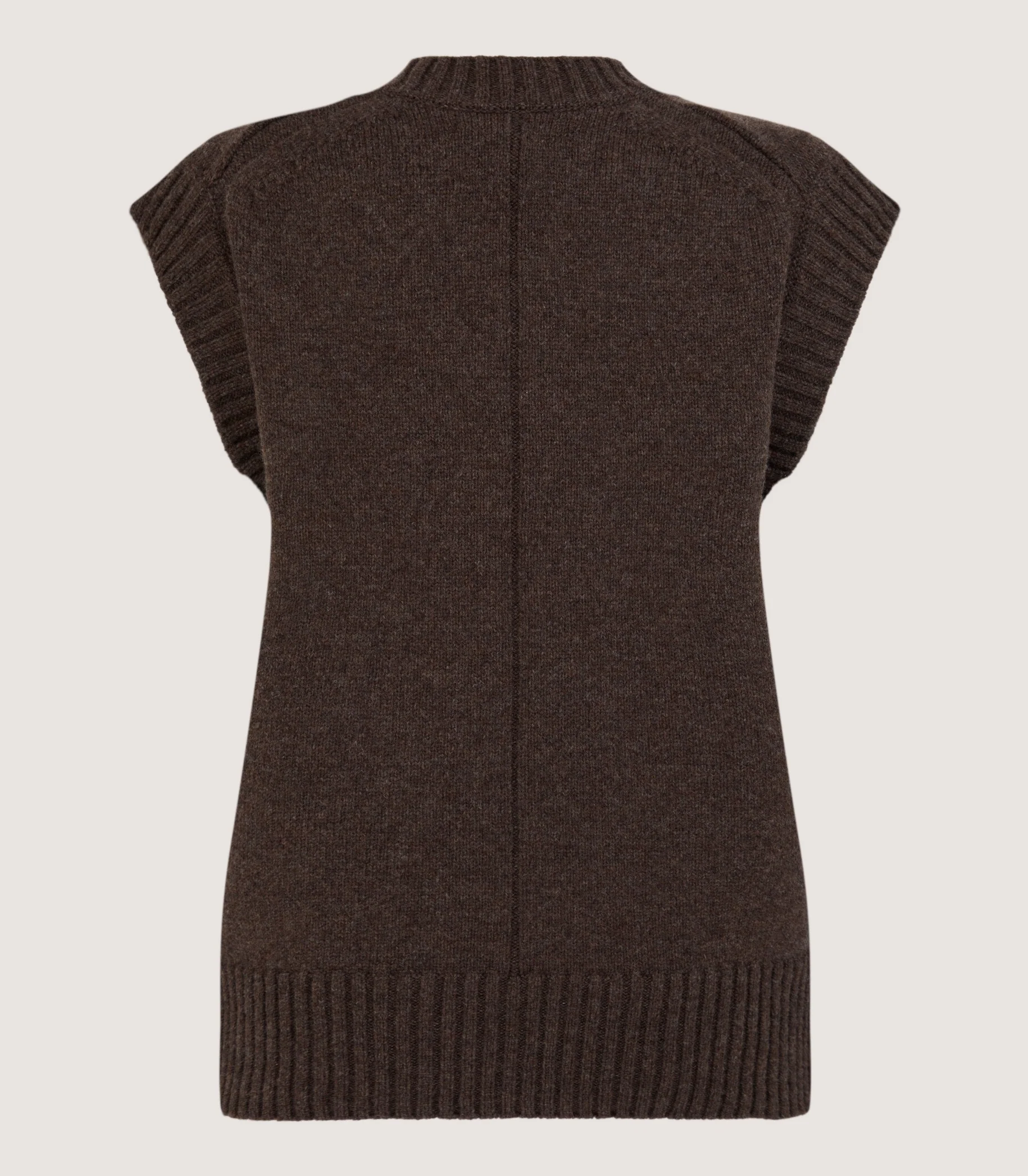 Women's Islay British Outdoor Vest in Walnut - Image 3