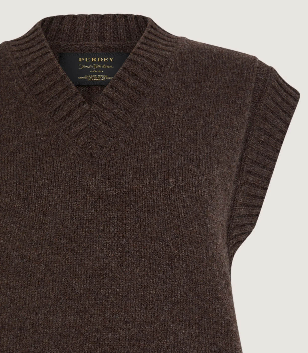 Women's Islay British Outdoor Vest in Walnut - Image 5