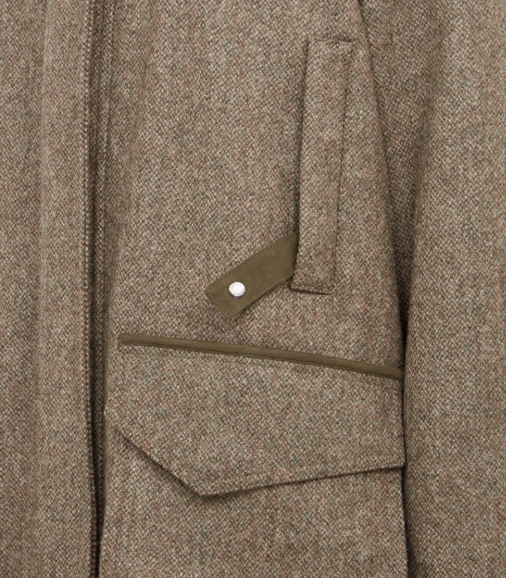Women's Lightweight Tweed Field Coat in Acorn - Image 5
