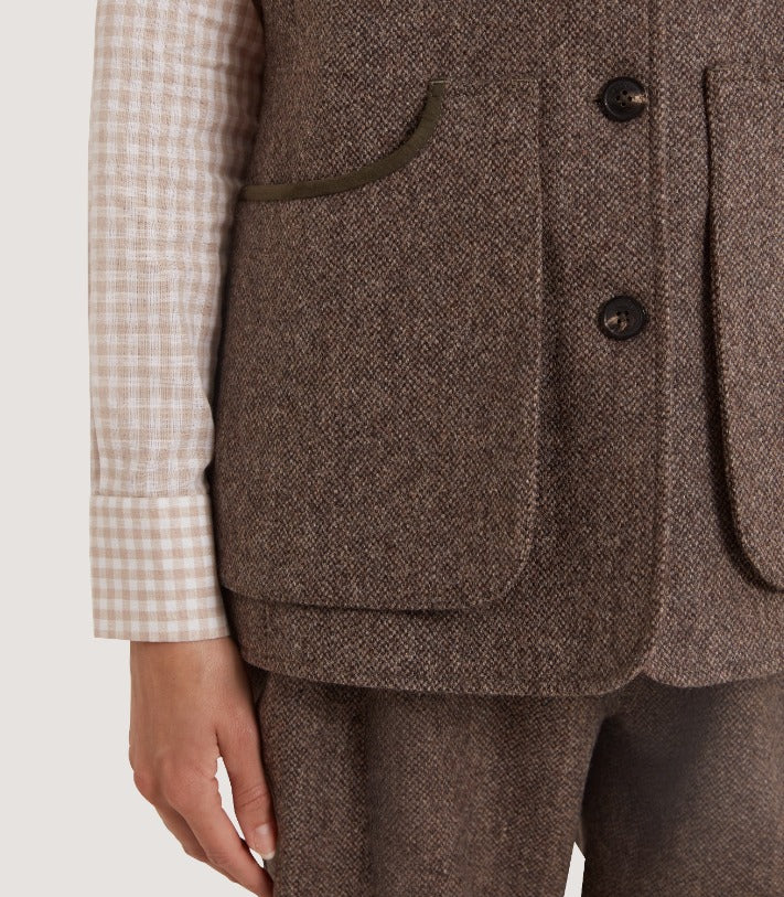Women's Lightweight Tweed Shooting Vest in Heather - Image 5